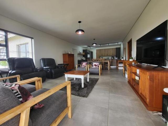 House for sale in Dr Kenneth Kaunda, North West