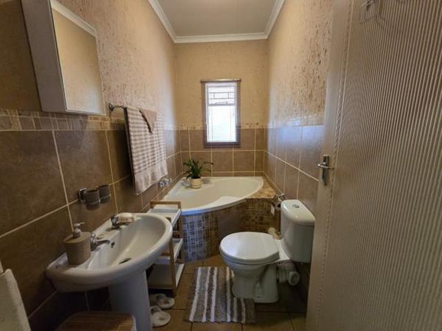 House for sale in Dr Kenneth Kaunda, North West