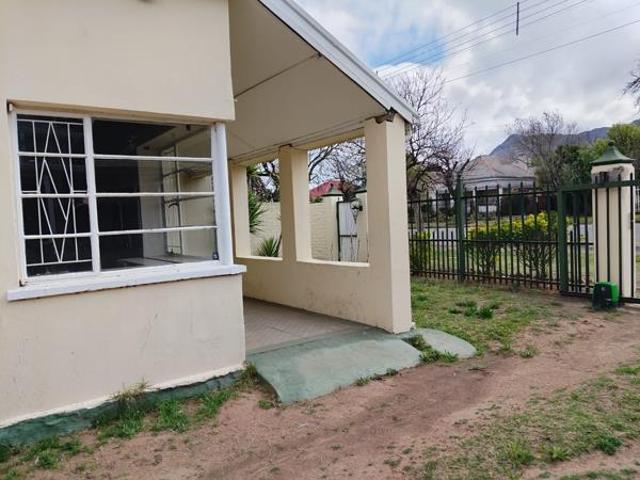 House for sale in Queenstown, Eastern Cape