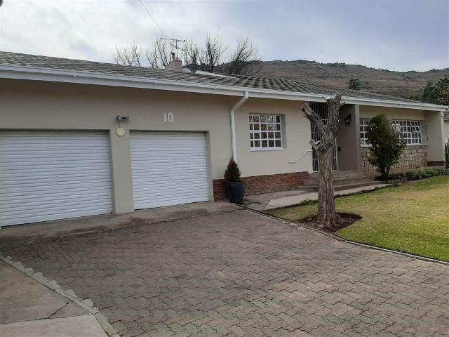 House for sale in Queenstown, Eastern Cape