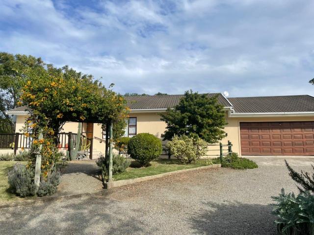 House for sale in Bushmans River Mouth, Eastern Cape