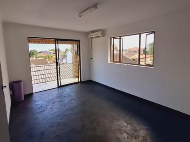 House for rent in Seaview, Kwazulu-natal