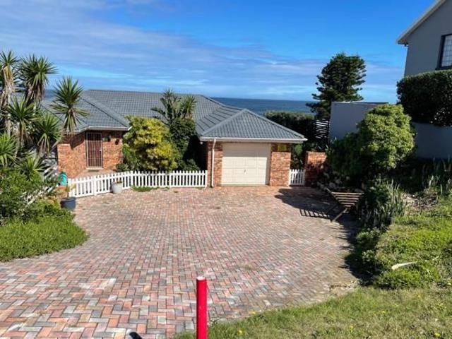 House for rent in Beachview, Eastern Cape