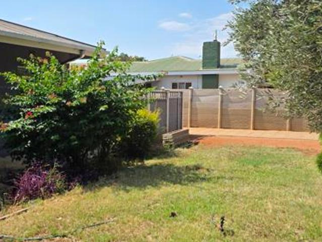 House for sale in Kimberley, Frances Baard District Municipality