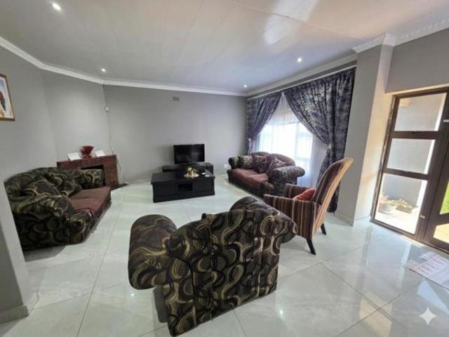 House for sale in Frances Baard, Northern Cape