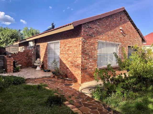 House for sale in Kimberley, Frances Baard District Municipality