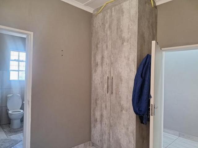 House for sale in Frances Baard, Northern Cape
