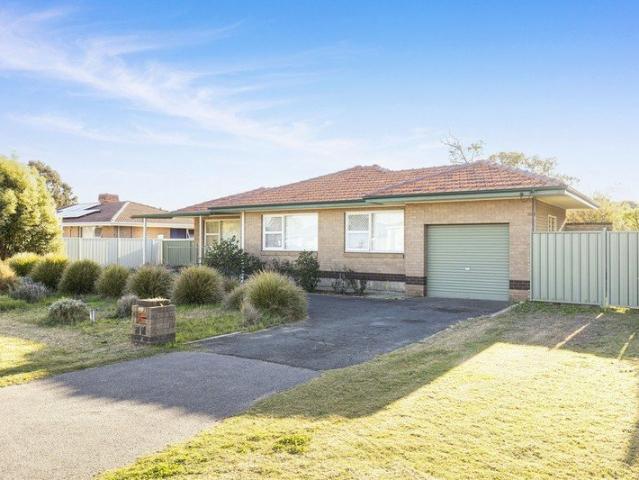 House for rent in Beckenham, Western Australia