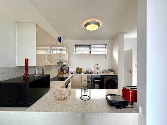 Apartment for sale in Johannesburg, East