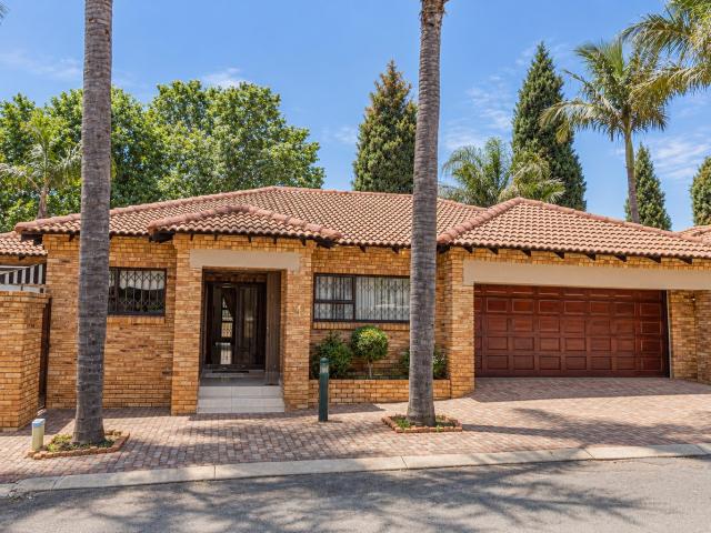 House for sale in Bedfordview, City of Ekurhuleni Metropolitan Municipality