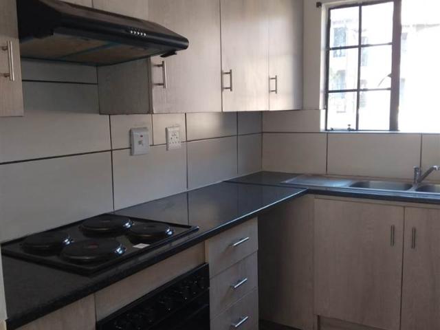 Apartment for sale in Johannesburg, East