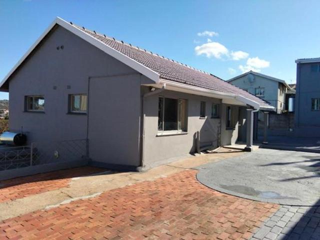 House for rent in Seaview, Kwazulu-natal