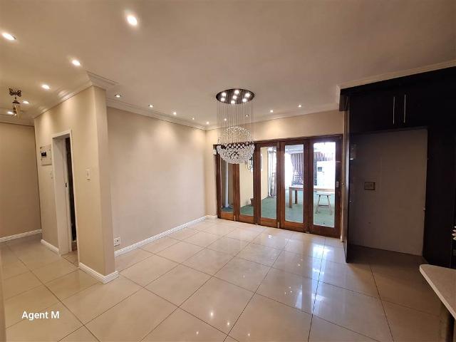 House for sale in Seaview, Kwazulu-natal