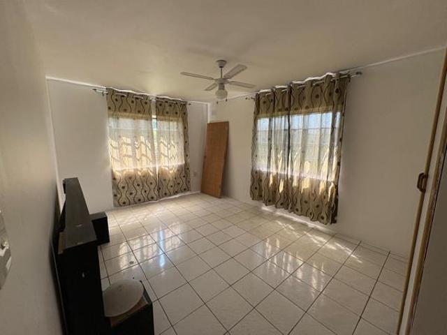 House for rent in Seaview, Kwazulu-natal