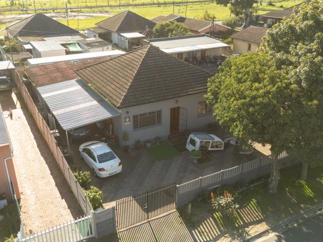 House for sale in Kraaifontein, Western Cape