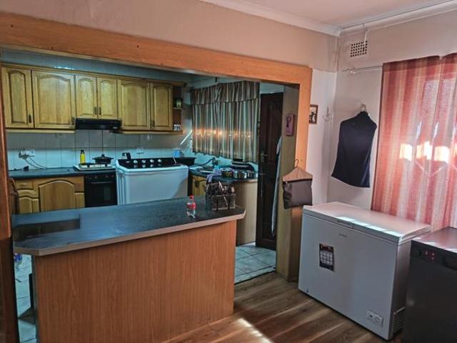 House for sale in Cape Town, Western Cape