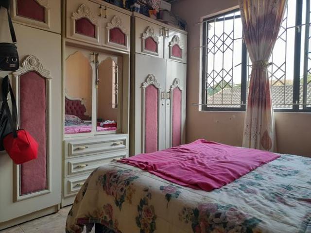 House for sale in Tongaat Beach, Kwazulu-natal