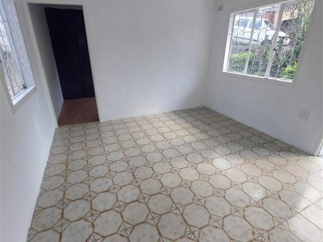 House for sale in Tongaat Beach, Kwazulu-natal