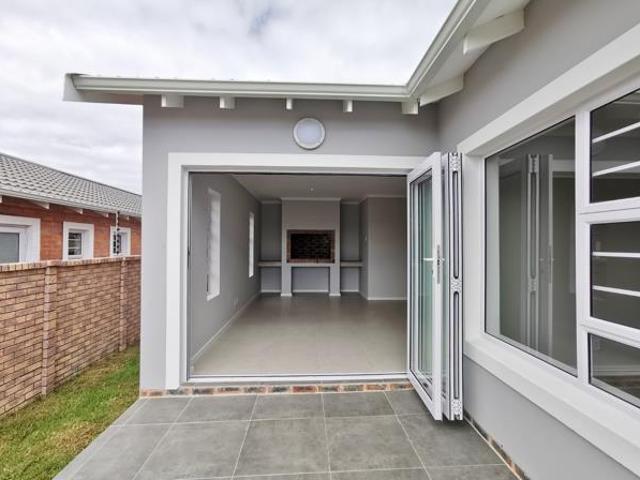 House for sale in Port Elizabeth, Eastern Cape