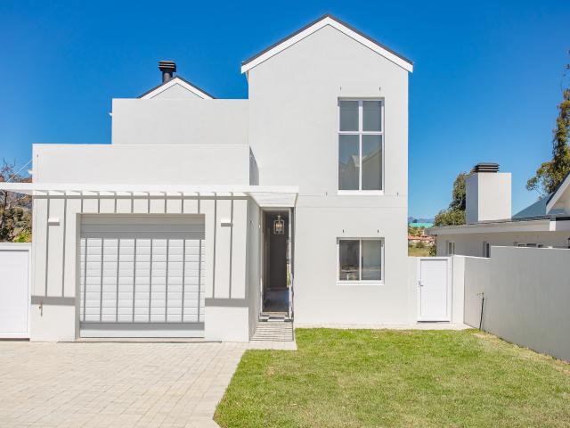 House for sale in Onverwacht, Western Cape