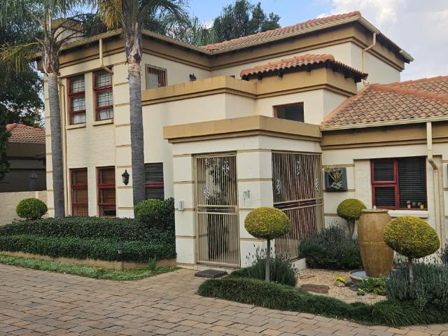 House for sale in Nooitgedacht, Gauteng