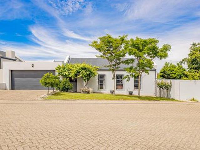 House for sale in Bergsig, Durbanville