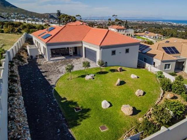House for sale in Western Cape