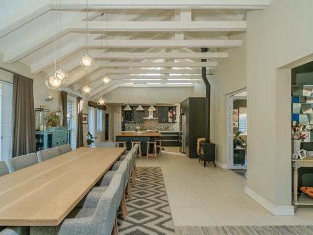 House for sale in Cape Town, Western Cape