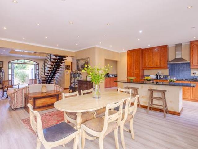 House for sale in Cape Town, Western Cape