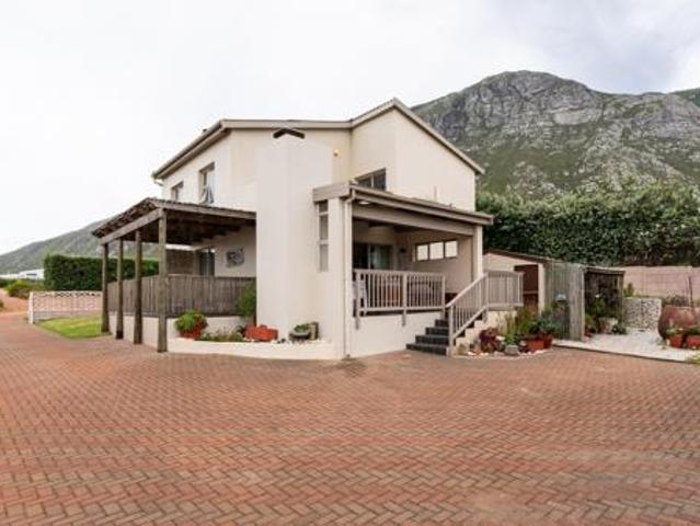 House for sale in Western Cape