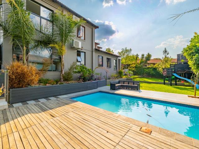 House for sale in Sandton, City of Johannesburg Metropolitan Municipality