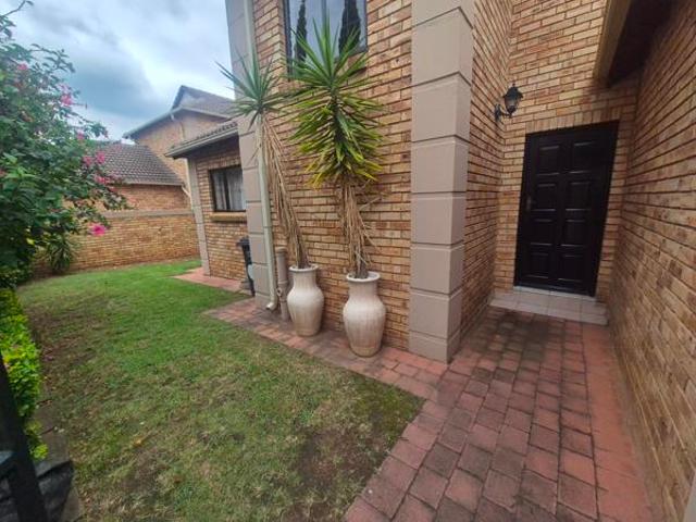 House for rent in Vosloorus, Gauteng