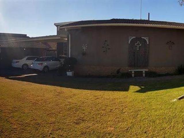 House for sale in East Rand