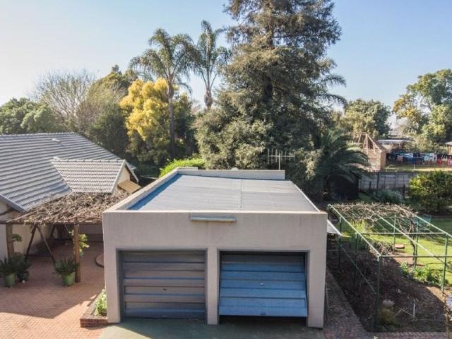 House for sale in Kempton Park