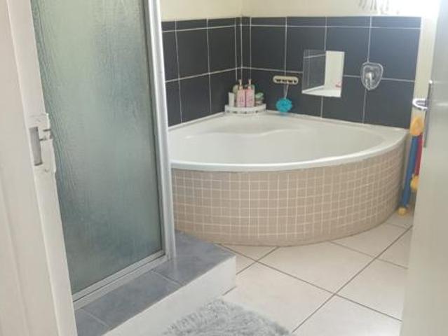 House for sale in Richards Bay, uMhlathuze Local Municipality