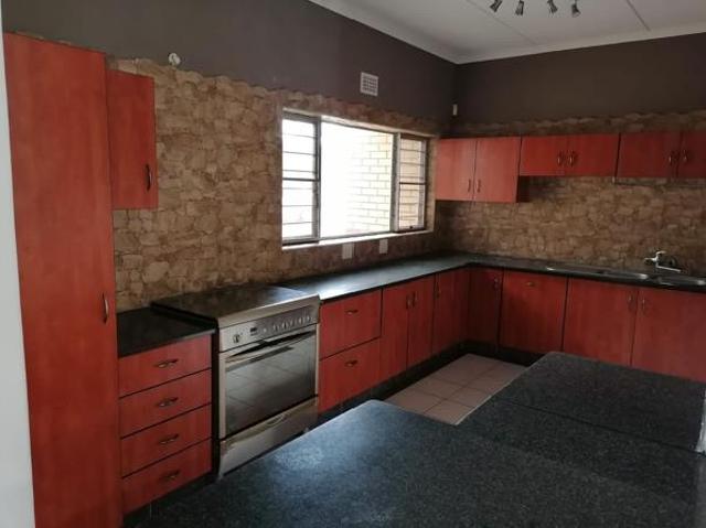 House for sale in UMhlathuze Municipality, Kwazulu-natal