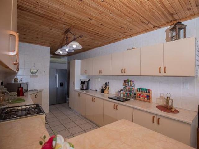 House for sale in UMhlathuze Municipality, Kwazulu-natal