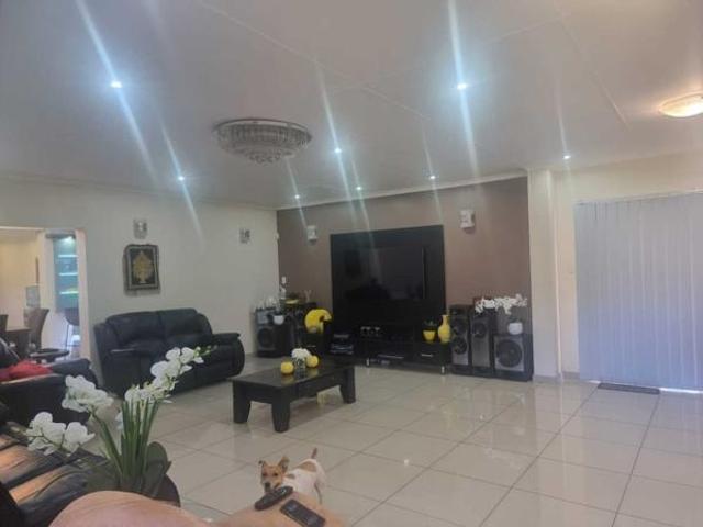 House for sale in UMhlathuze Municipality, Kwazulu-natal
