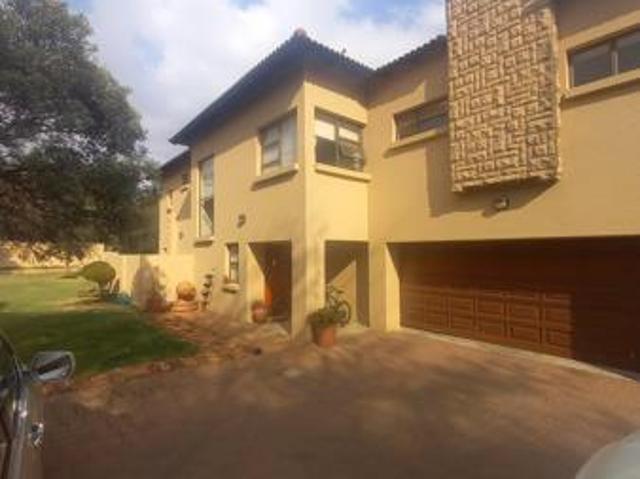 House for rent in North West