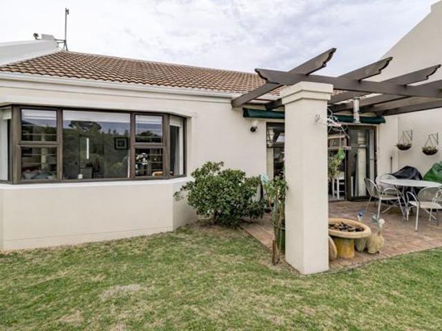 House for sale in Cape Town, Western Cape