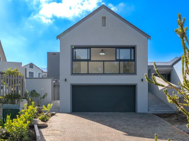 House for sale in Groot Brak Rivier, Western Cape