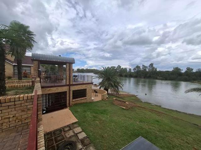 House for rent in Dr Ruth Segomotsi Mompati District Municipality, North West