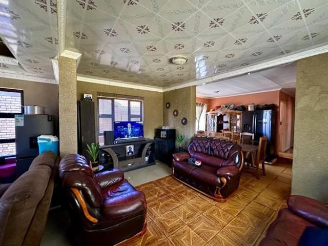 House for sale in Bloemfontein, Mangaung Metropolitan Municipality
