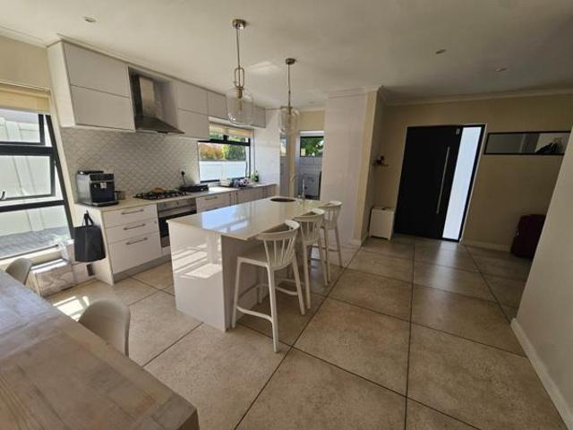 House for rent in Cape Town, Western Cape