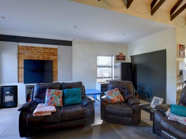 House for sale in Groot Brak Rivier, Western Cape