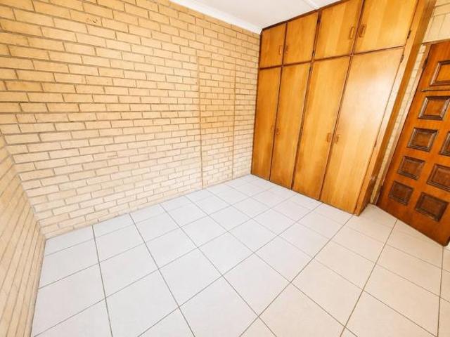 House for rent in Seaview, Kwazulu-natal