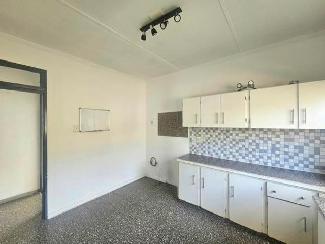 House for rent in Seaview, Kwazulu-natal