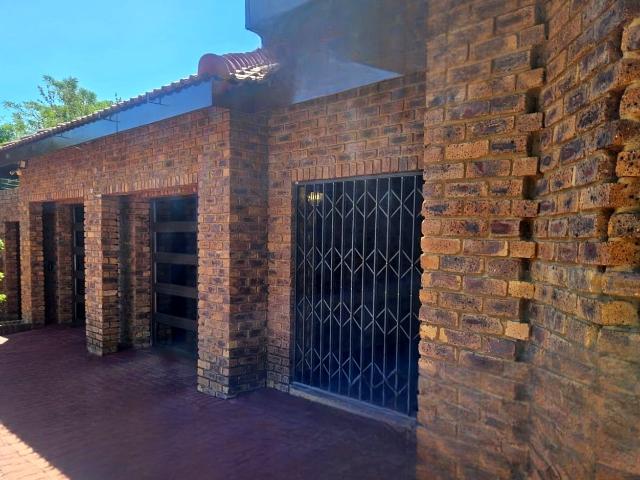 House for sale in Tlhabane, North West