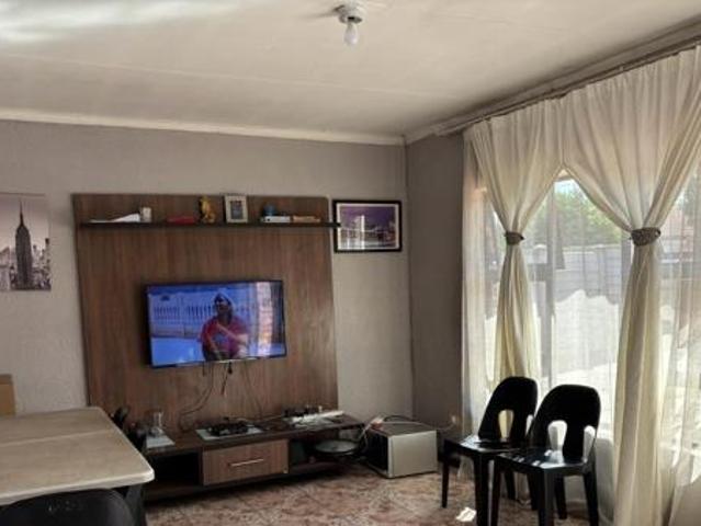 House for sale in Rustenburg Local Municipality, Bojanala Platinum District Municipality