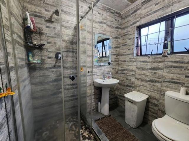 House for sale in Umgungundlovu, Kwazulu-natal